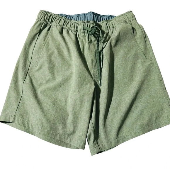 Eddie Bauer men's size large green active shorts - Picture 1 of 4